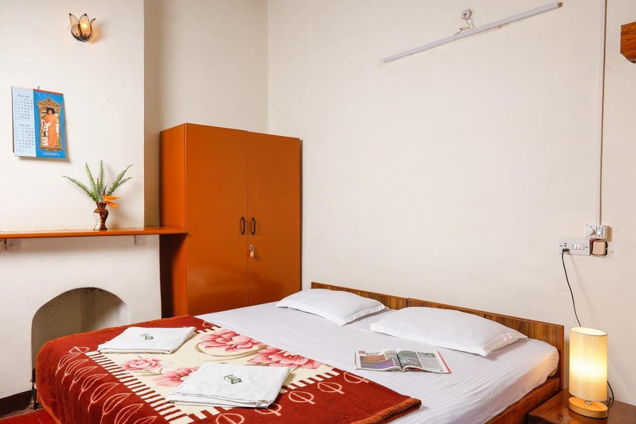 Devashola Homestay กูนูร์ ภายนอก รูปภาพ